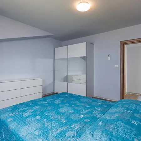 Tatil Evi Eleven-bedroom Holiday In Volme